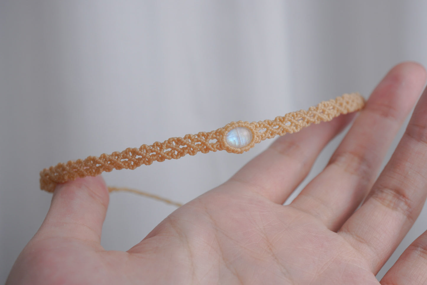 月亮石 ︳Macramé 蠟線編織頸圈