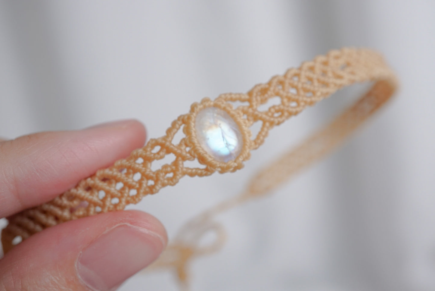 月亮石 ︳Macramé 蠟線編織頸圈