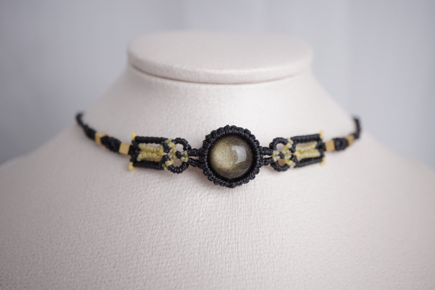 金曜石 ︳Macramé 蠟線編織頸圈
