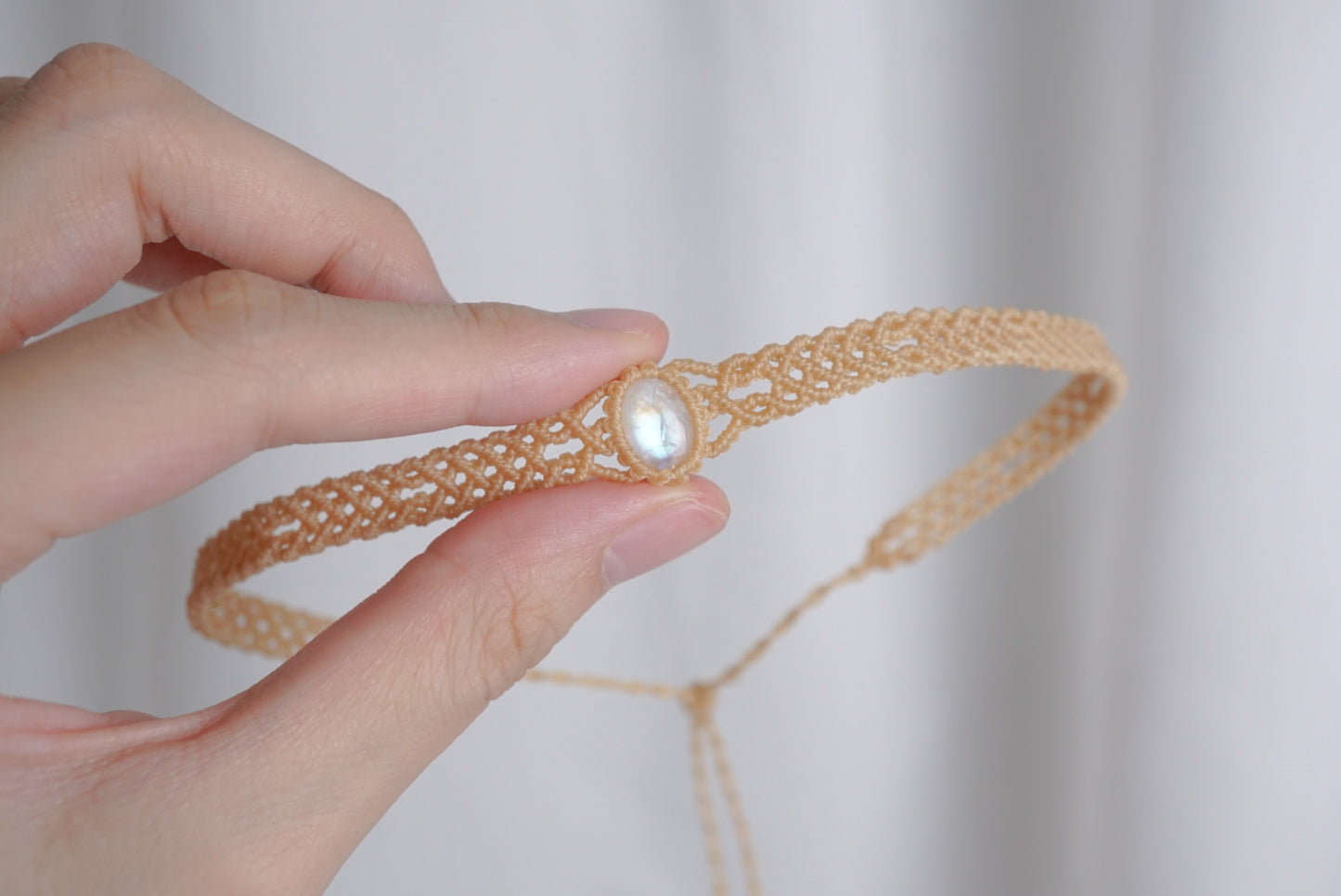 月亮石 ︳Macramé 蠟線編織頸圈
