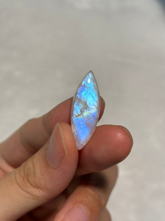 月亮石