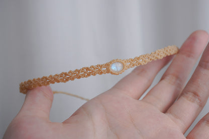 月亮石 ︳Macramé 蠟線編織頸圈