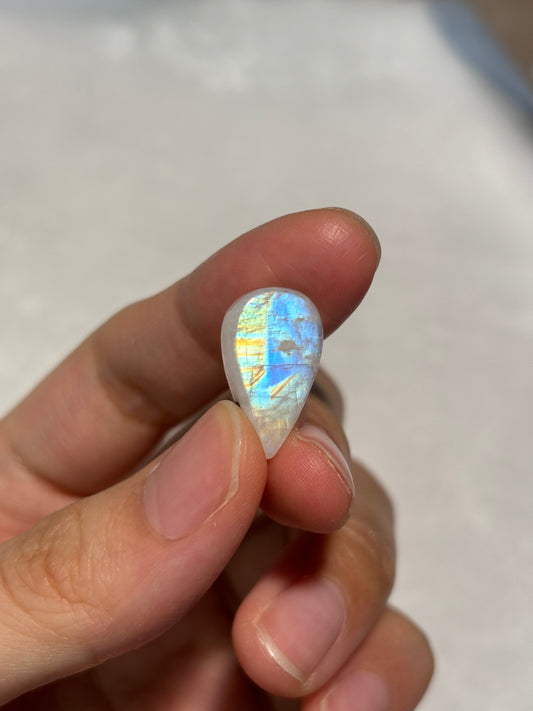 月亮石