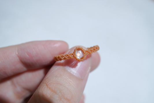 馬島月亮石 ︳Macramé 蠟線編織戒指