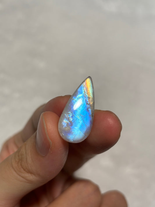 月亮石