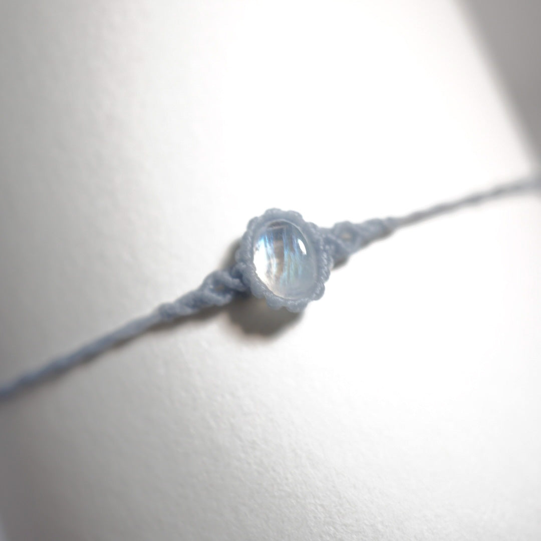 月亮石 ︳Macramé 蠟線編織手繩