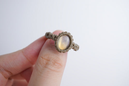 Labradorite Macramé ring