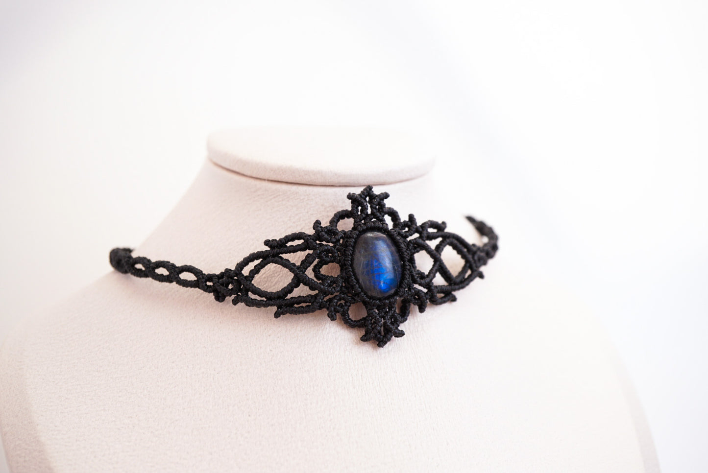 拉長石 ︳Macramé 蠟線編織頸圈