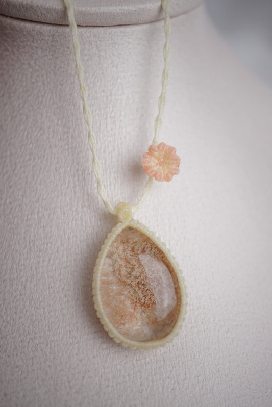 幽靈石 ︳Macramé 蠟線編織吊墜