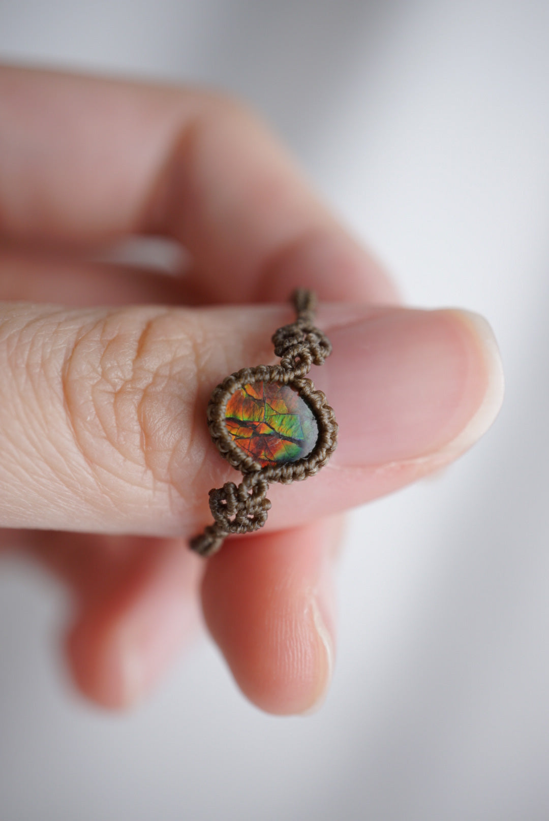 班彩石 ︳Macramé 蠟線編織戒指