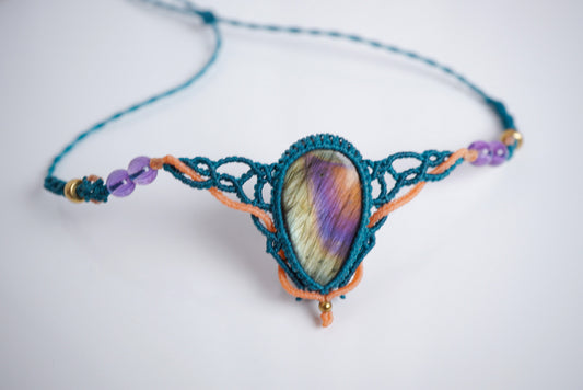 拉長石 ︳紫水晶｜Macramé 蠟線編織頸圈