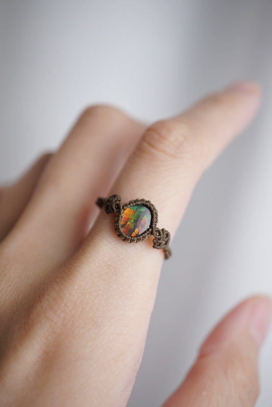 班彩石 ︳Macramé 蠟線編織戒指