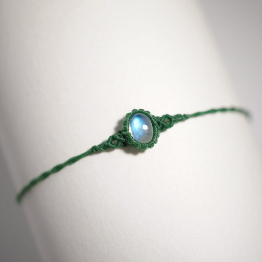 月亮石 ︳Macramé 蠟線編織手繩