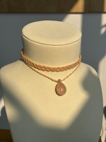 粉晶 ︳Macramé 蠟線編織頸圈