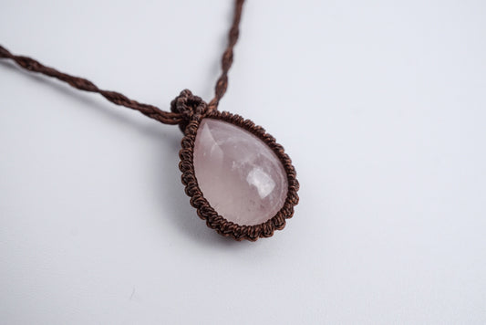 粉晶︳Macramé 蠟線編織吊墜