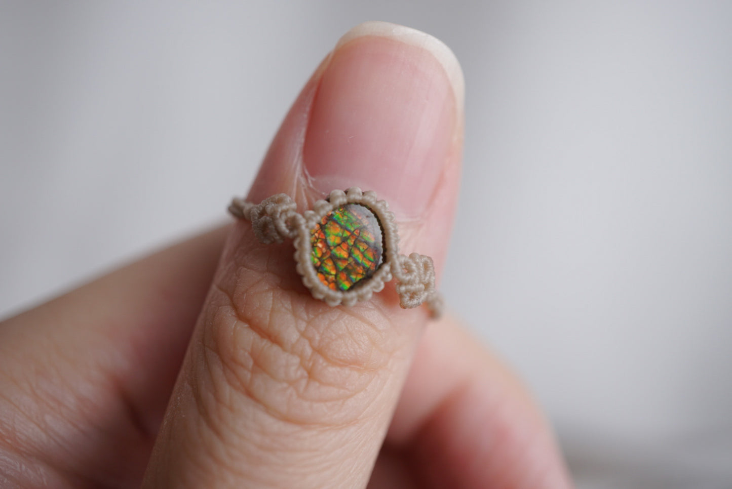 班彩石 ︳Macramé 蠟線編織戒指