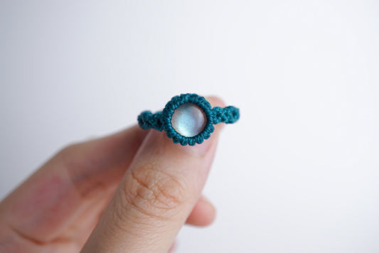 Labradorite Macramé ring