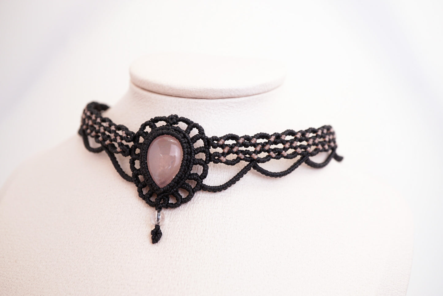 粉晶 ︳Macramé 蠟線編織頸圈
