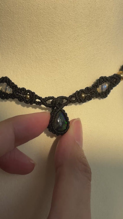 蛋白石｜拉長石 ︳Macramé 蠟線編織頸圈