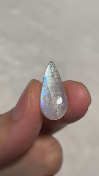 月亮石