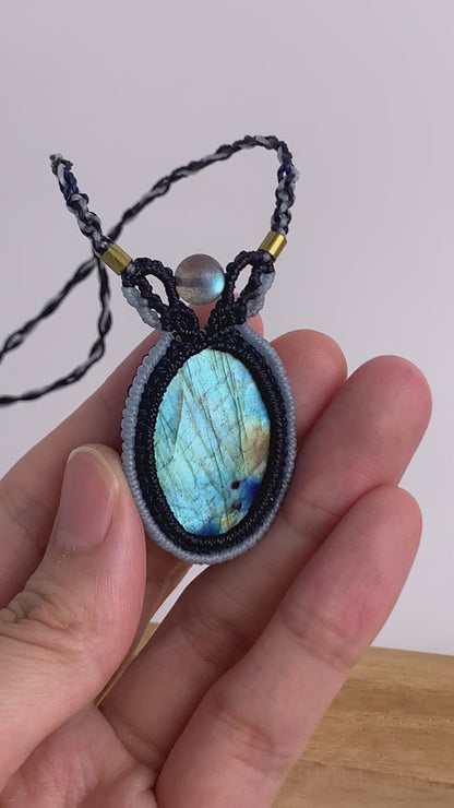 拉長石 ︳Macramé 蠟線編織頸繩