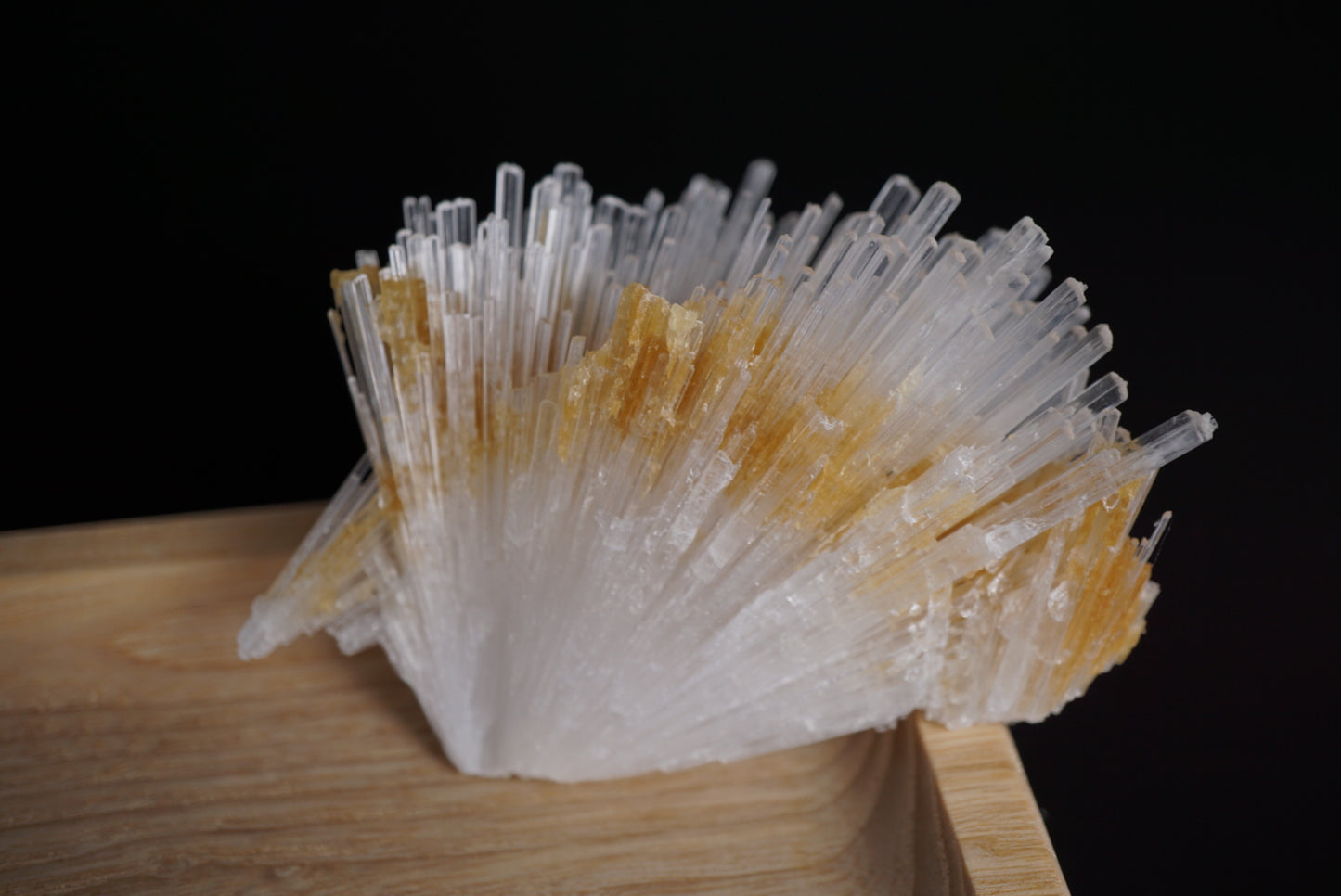 Scolecite Spray Natural Formation