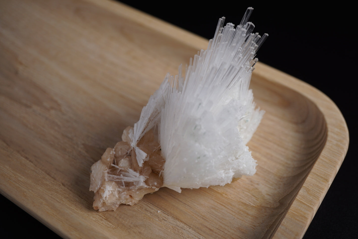 Scolecite Spray Natural Formation